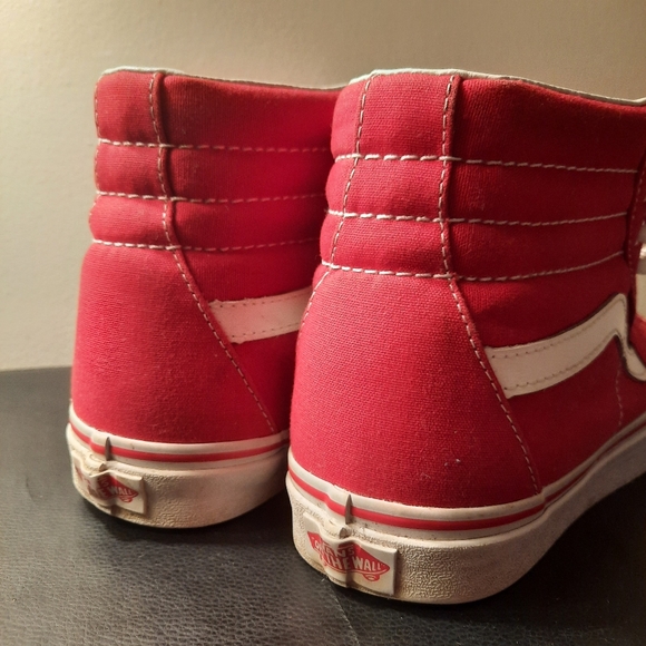 Vans Off The Wall HiTop skate Sneakers Red/White canvas, 9.5 men, great shape! - Picture 4 of 10